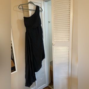Aakaa Black One Shouler Dress